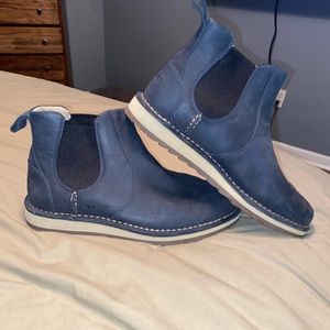 Sperry boots